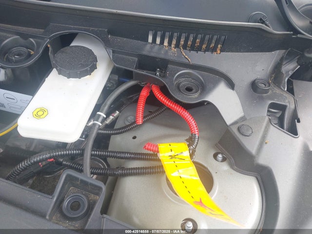 5YJ3E1EB4RF834513 Tesla 2024