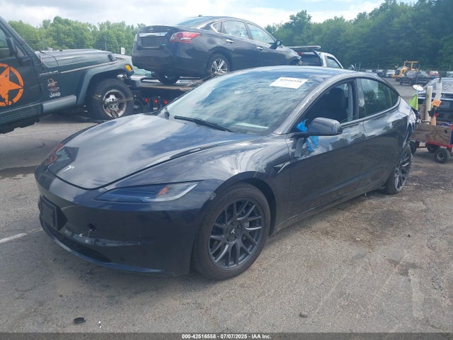 2024 TESLA MODEL 3 5YJ3E1EB4RF834513 Photo 1