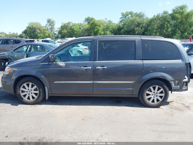 2C4RC1BG6GR269683 Chrysler Town and Country