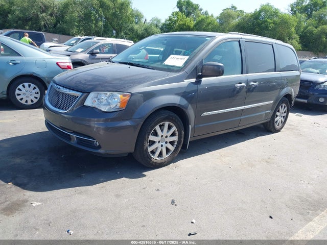 2C4RC1BG6GR269683 Chrysler Town and Country