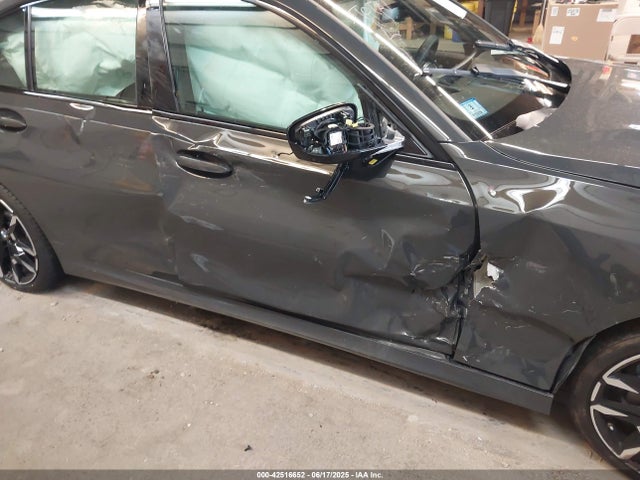 BMW 330I 2025 3MW89CW08S8F31843 Image 6