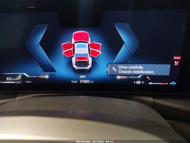 BMW 330I 2025 3MW89CW08S8F31843 Image 7