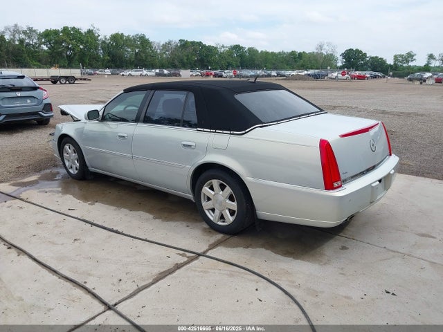 2007 CADILLAC DTS 1G6KD57Y97U132301 Photo 2