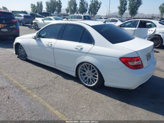 WDDGF4HB1EG235876 Mercedes-Benz 2014