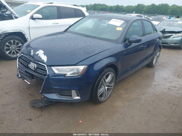 2017 AUDI A3 WAUAUGFFXH1031630 Photo 1