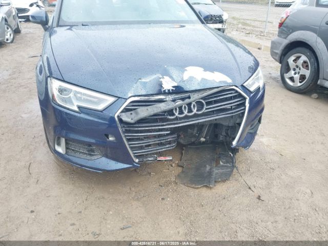 2017 AUDI A3 WAUAUGFFXH1031630 Photo 5