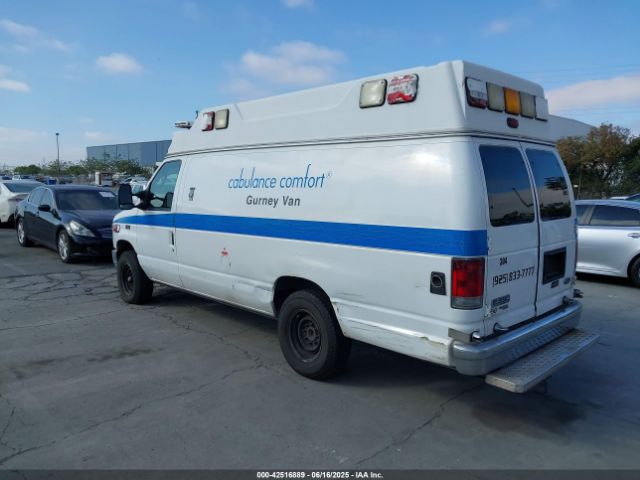 2011 FORD E-350 SUPER DUTY 1FDSS3EL8BDB29523 Photo 2