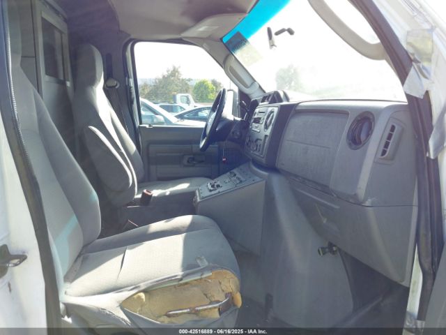 2011 FORD E-350 SUPER DUTY 1FDSS3EL8BDB29523 Photo 4