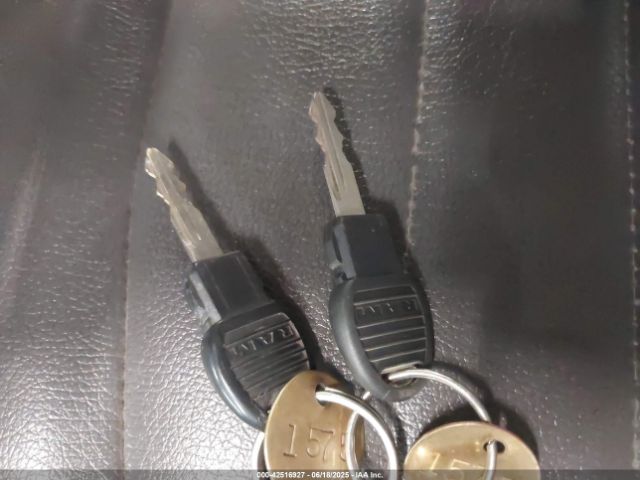 2017 RAM 2500 3C6TR5CT0HG711590 Photo 10