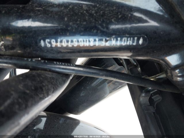 2021 HARLEY-DAVIDSON FLTRK 1HD1KZF18MB670763 Photo 9