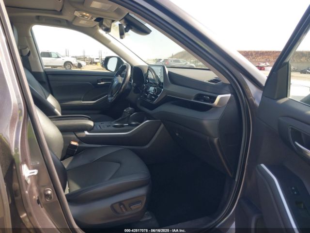 2022 TOYOTA HIGHLANDER 5TDGARAH1NS516618 Photo 4