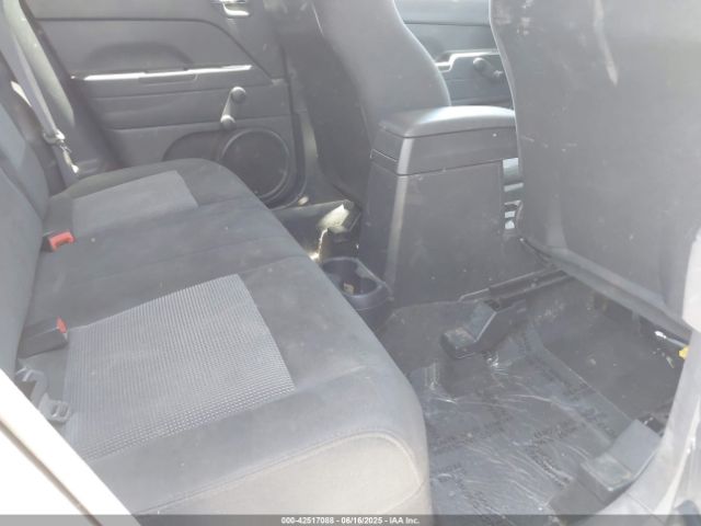 2016 JEEP PATRIOT 1C4NJPBA0GD629066 Photo 7