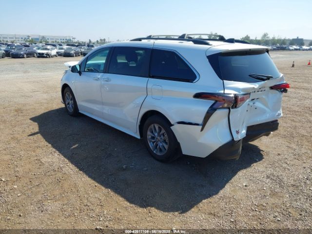 2024 TOYOTA SIENNA 5TDJRKEC8RS220344 Photo 2