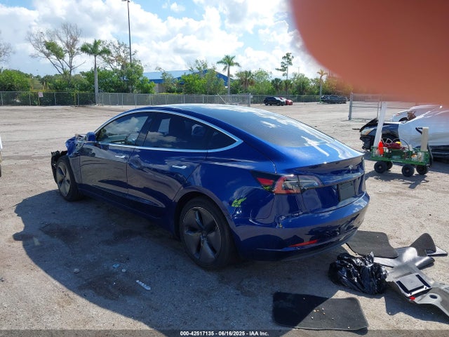 2019 TESLA MODEL 3 5YJ3E1EA6KF436510 Photo 2