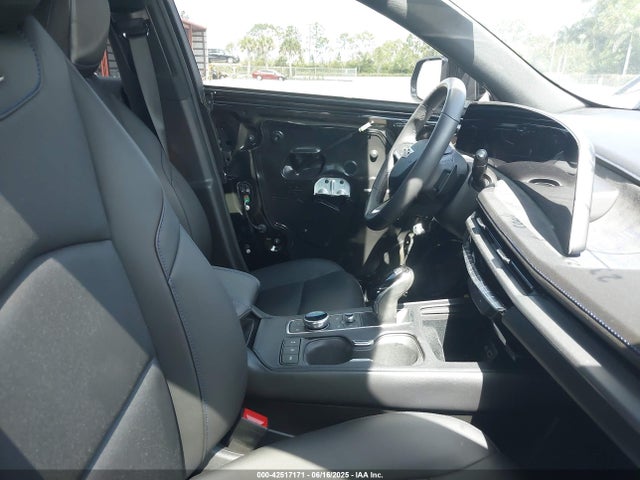 2024 CADILLAC XT4 1GYFZER44RF247318 Photo 4