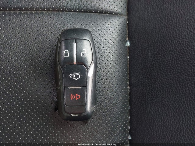 1FA6P8CFXG5284051 Ford 2016