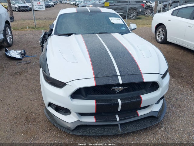 1FA6P8CFXG5284051 Ford 2016