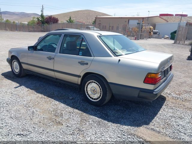 1986 MERCEDES-BENZ 300 WDBEA30DXGA214357 Photo 2