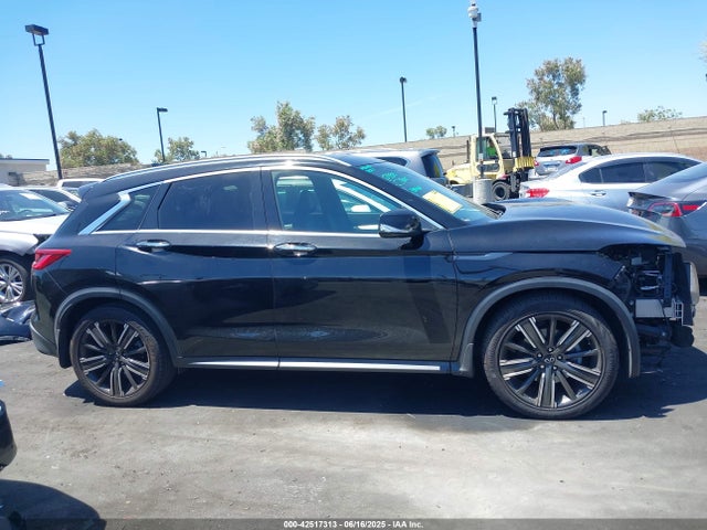 3PCAJ5BA7MF111494 Infiniti 2021