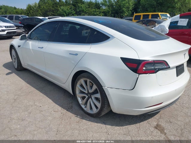 2019 TESLA MODEL 3 5YJ3E1EB2KF494283 Photo 2