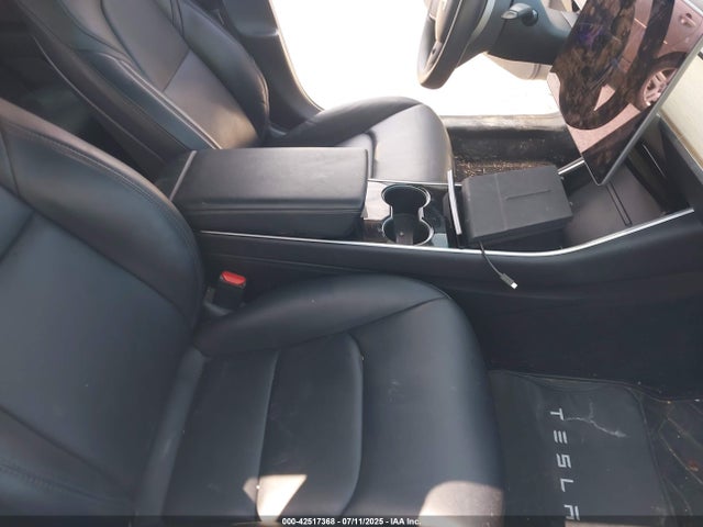 2019 TESLA MODEL 3 5YJ3E1EB2KF494283 Photo 4