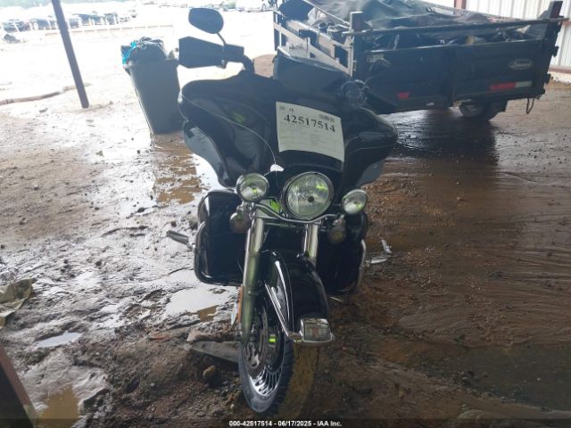 2013 HARLEY-DAVIDSON FLHTK 1HD1KEM15DB646349 Photo 4
