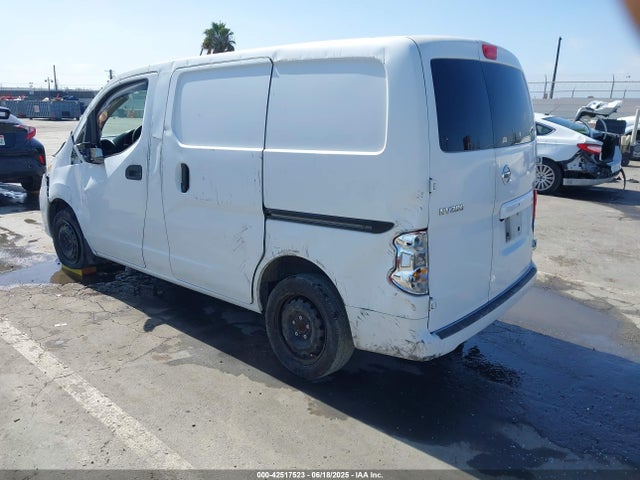 3N6CM0KN8HK716933 Nissan NV200