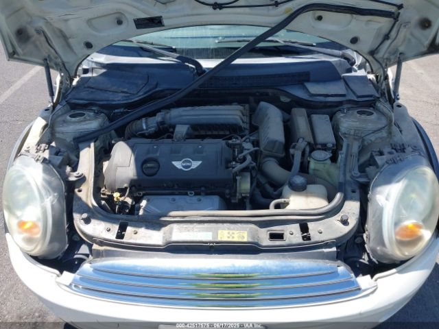 2007 MINI COOPER WMWMF33567TU62285 Photo 9