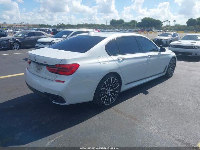 2019 BMW 740I WBA7E2C50KB216678 Photo 3