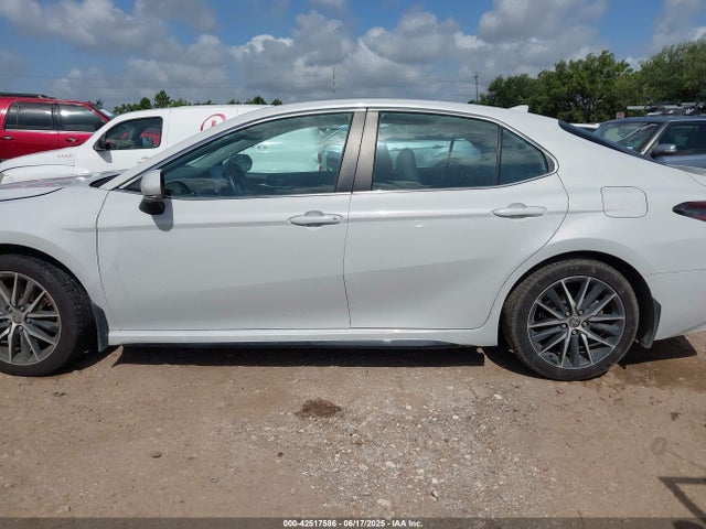 4T1T11AK1PU159799 Toyota CAMRY SE