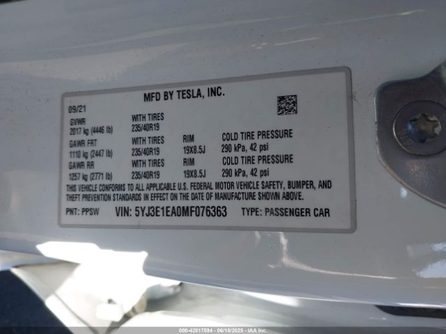 2021 TESLA MODEL 3 5YJ3E1EA0MF076363 Photo 8