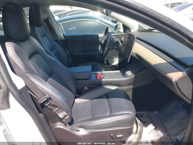 2021 TESLA MODEL Y 5YJYGDEE5MF214886 Photo 4