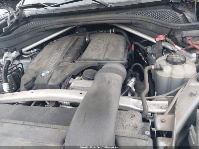 2016 BMW X5 5UXKR0C57G0U11099 Photo 9