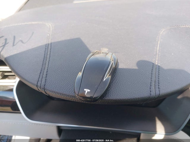5YJSA1H15EFP66601 Tesla MODEL S