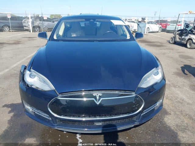 5YJSA1H15EFP66601 Tesla MODEL S