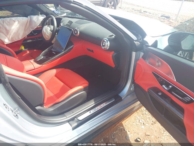 W1KVK8ABXRF022067 Mercedes-Benz m177