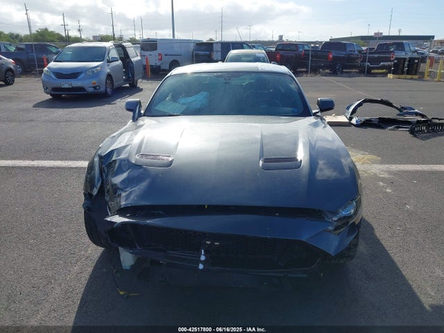 1FA6P8CF1J5109257 Ford 5.0l 4v premium fuel