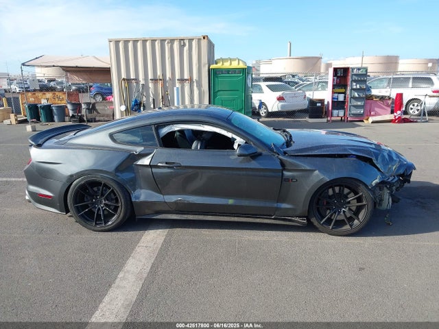 1FA6P8CF1J5109257 Ford 5.0l 4v premium fuel