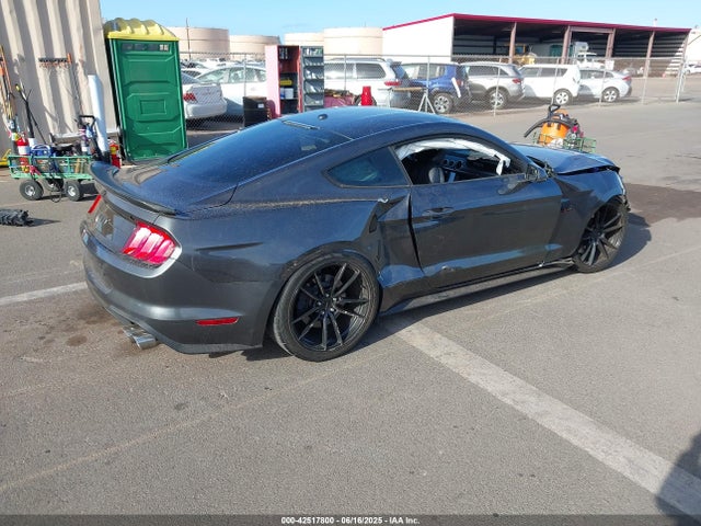 1FA6P8CF1J5109257 Ford 5.0l 4v premium fuel