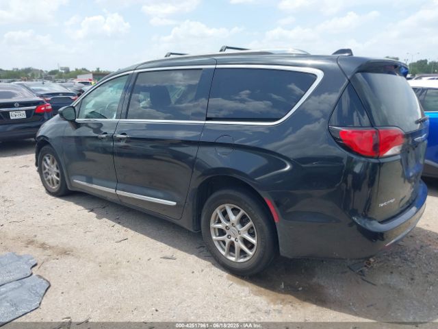 2020 CHRYSLER PACIFICA 2C4RC1BG6LR173126 Photo 2