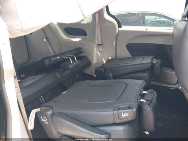 2020 CHRYSLER PACIFICA 2C4RC1BG6LR173126 Photo 7