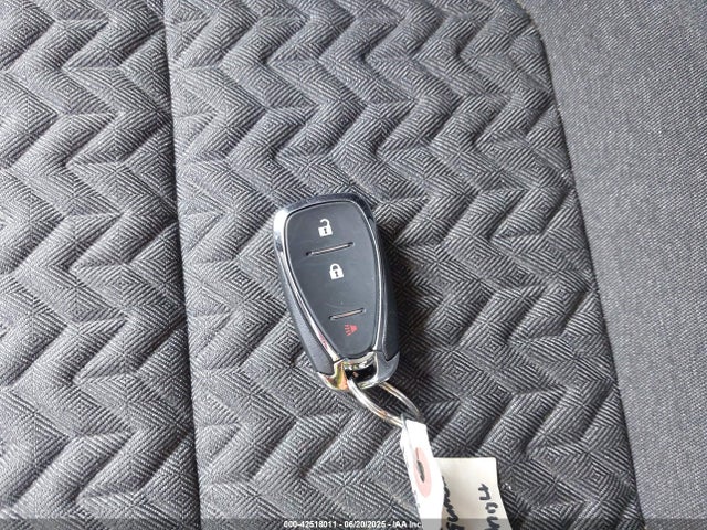 3GNAXUEV8NL105348 Chevrolet lyx