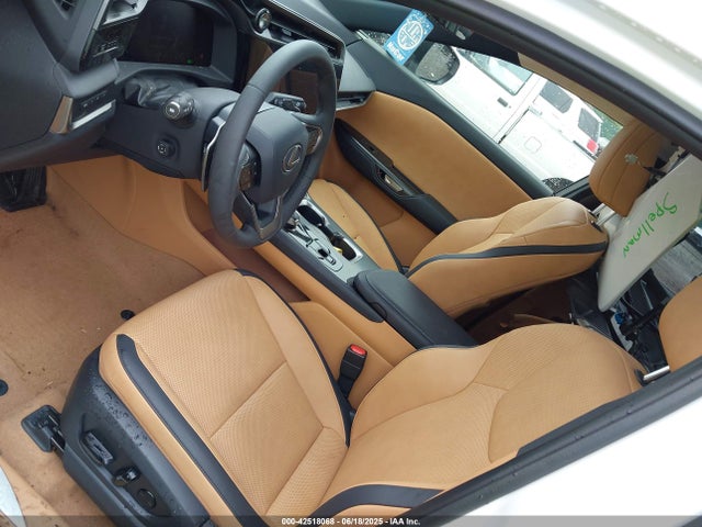 Lexus 2025 2025 JTJAAAAB7SA028301 Image 21