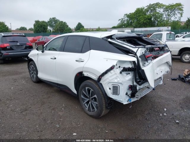 2025 LEXUS RZ 450E JTJAAAAB7SA028301 Photo 2