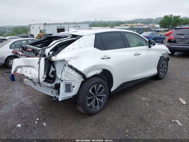 2025 LEXUS RZ 450E JTJAAAAB7SA028301 Photo 3