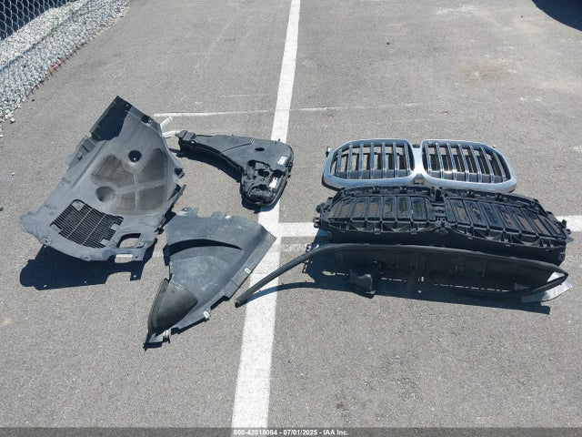 5UX23EM04P9N64018 BMW X7