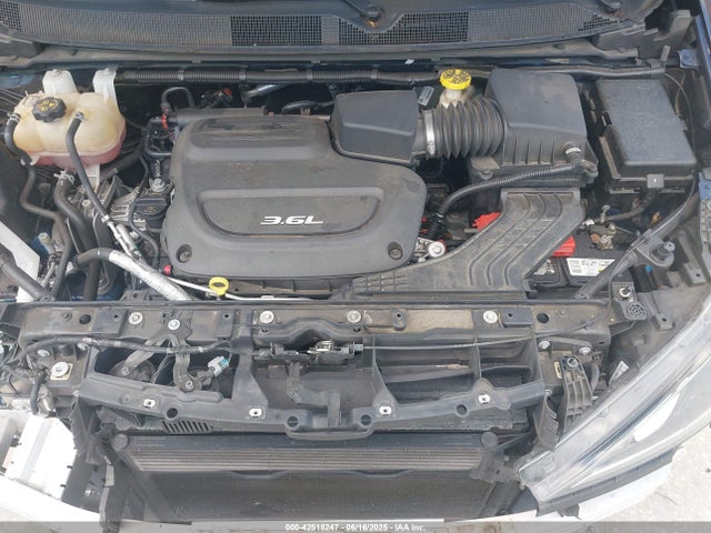 Chrysler Pacifica 2017 2C4RC1BG4HR821604 Image 10