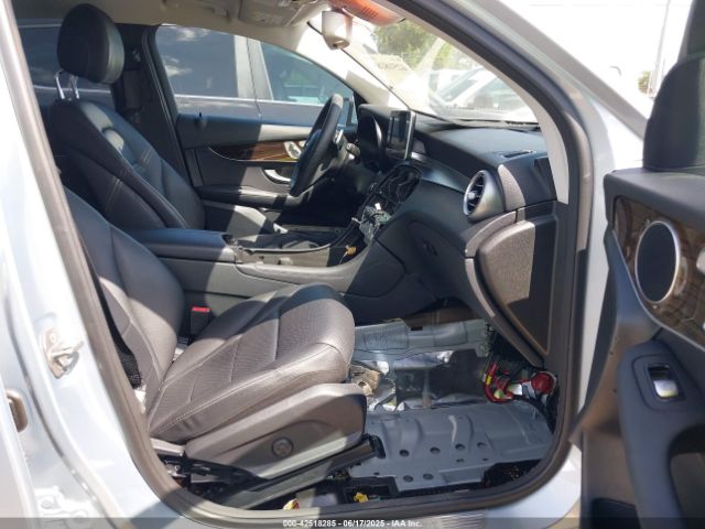 2018 MERCEDES-BENZ GLC 300 COUPE WDC0J4KB5JF448682 Photo 4