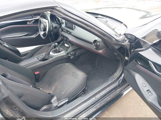 42518306 :رقم المزاد ، JM1NDAL70H0100684 vin ، 2017 Mazda Mx-5 Miata Rf Club مزاد بيع