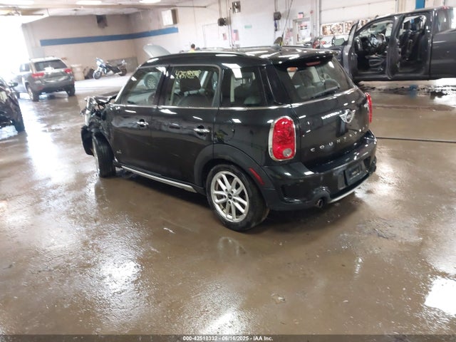 2015 MINI COUNTRYMAN WMWZC5C54FWM19796 Photo 2